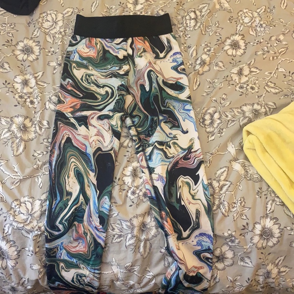 Cute leggings, size - xtra small!